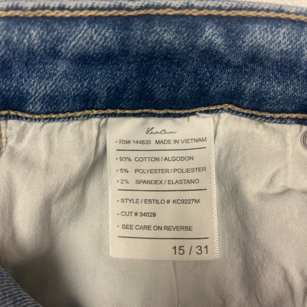 **LIKE NEW** KanCan Distressed Blue Ankle Jeans - Picture 9 of 9